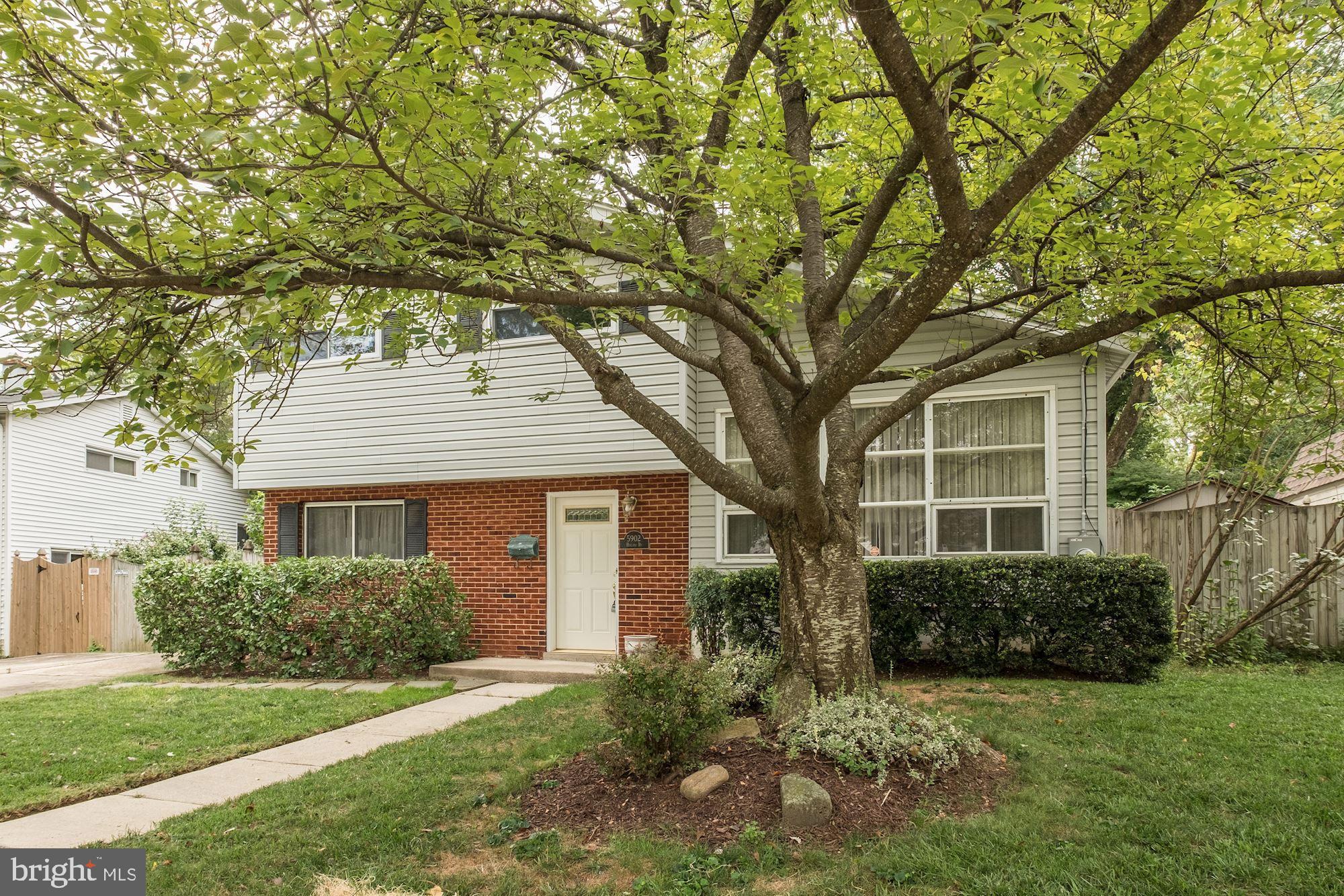 5902 Holland Road Rockville, MD 20851 - Photo 3 of 37 Gallery Image 3