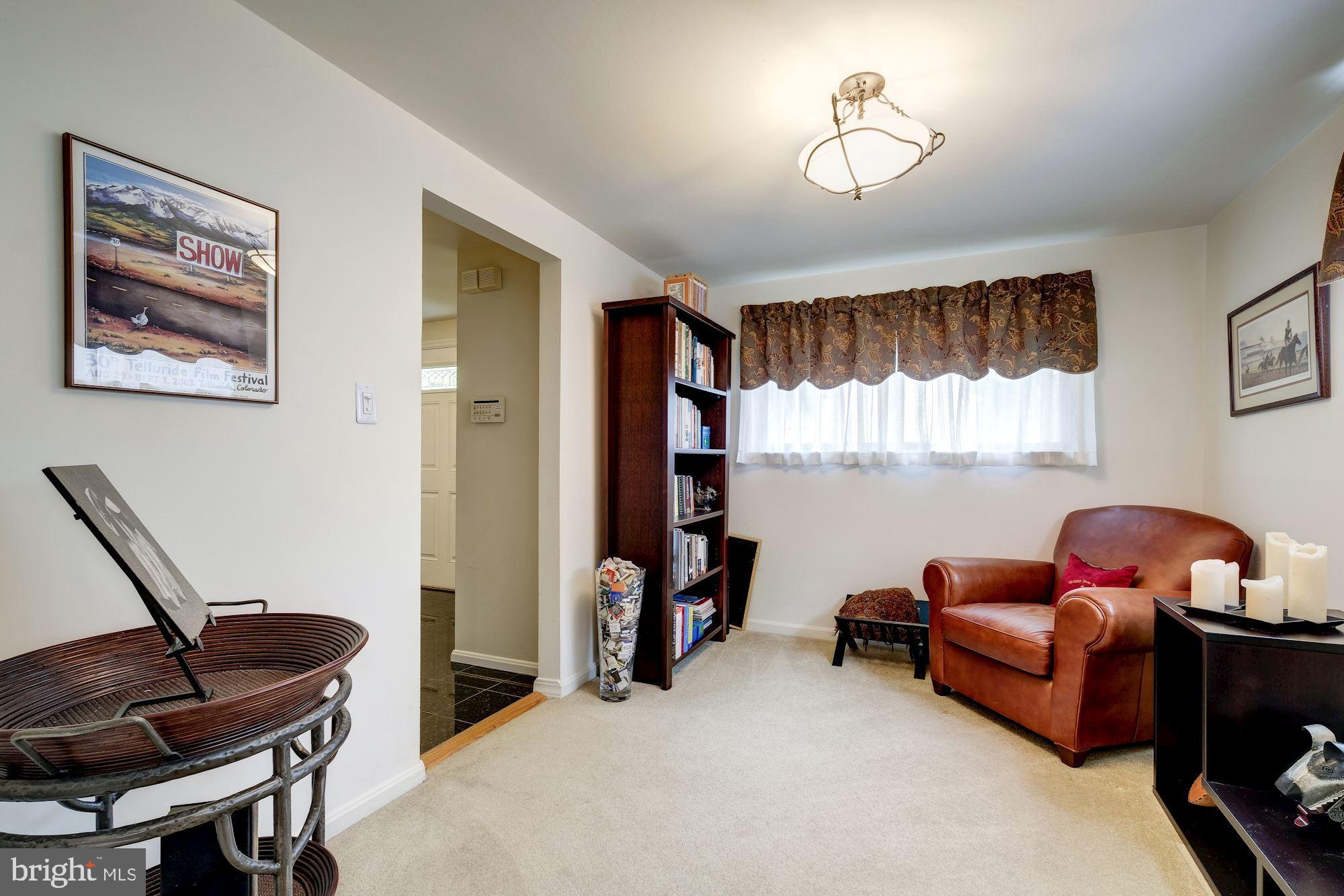 5902 Holland Road Rockville, MD 20851 - Photo 7 of 37 Gallery Image 7