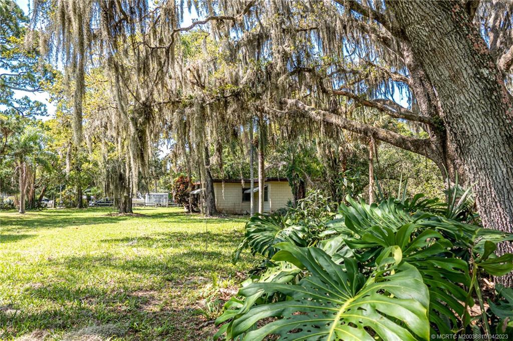 4151 Lebanon Road Fort Pierce, FL 34982 - Photo 3 of 24 Gallery Image 3