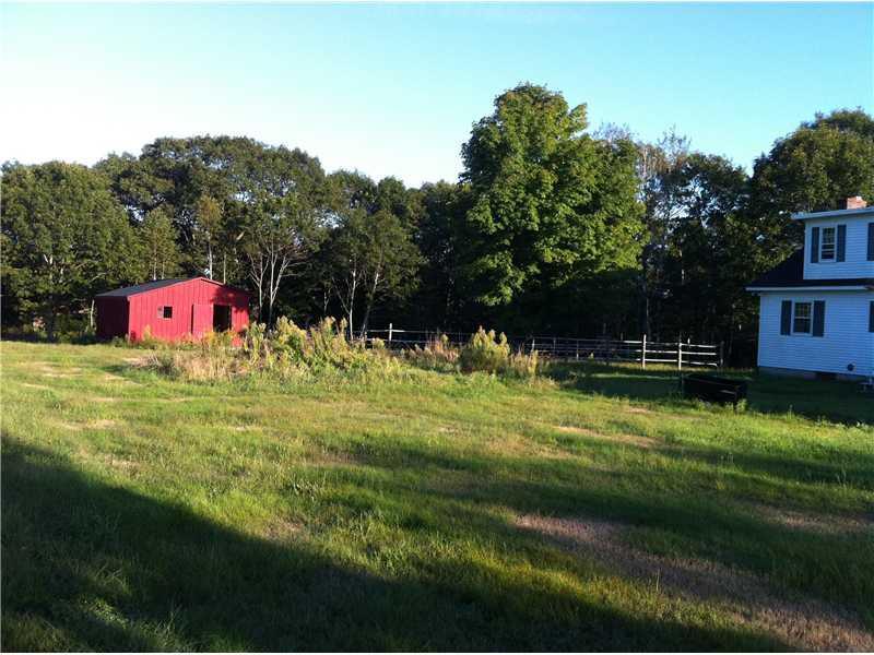 11 Cod Row Harpswell, ME 04079 - Photo 23 of 34 Yard/Garden.