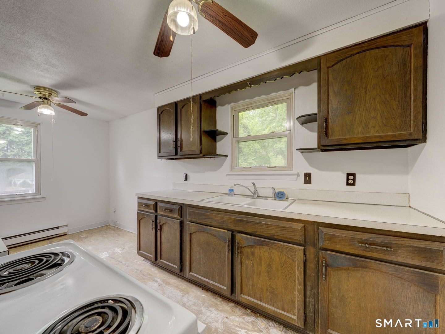 37 Spring View Lane Windham, CT 06226 - Photo 15 of 32