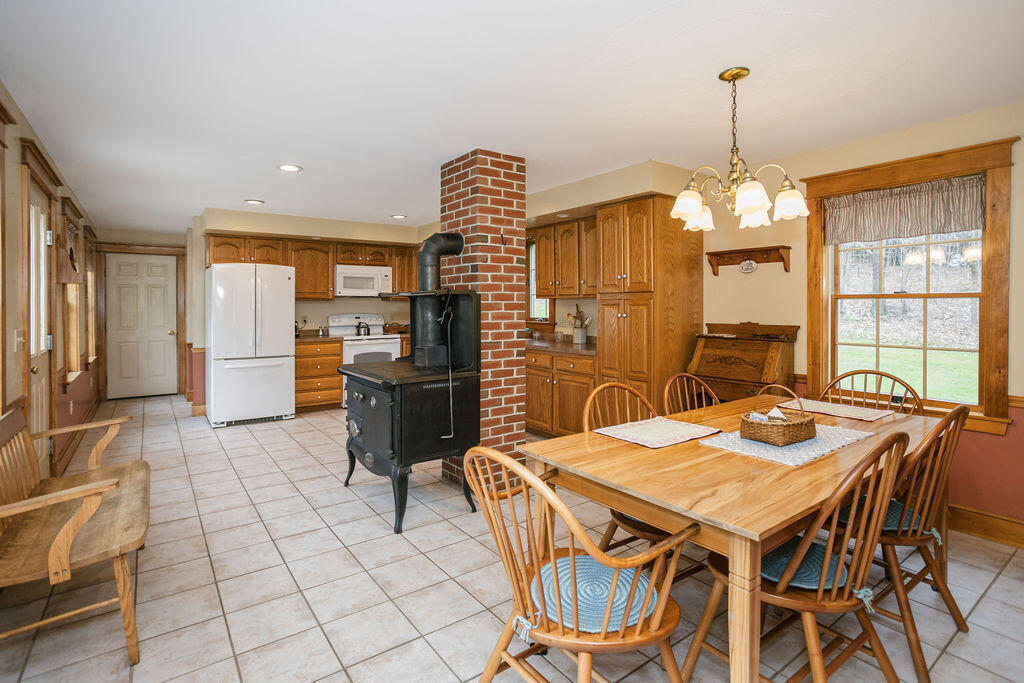 1124 Main Street Jay, ME 04239 - Photo 12 of 69 taylor-kaminsky-photo-18