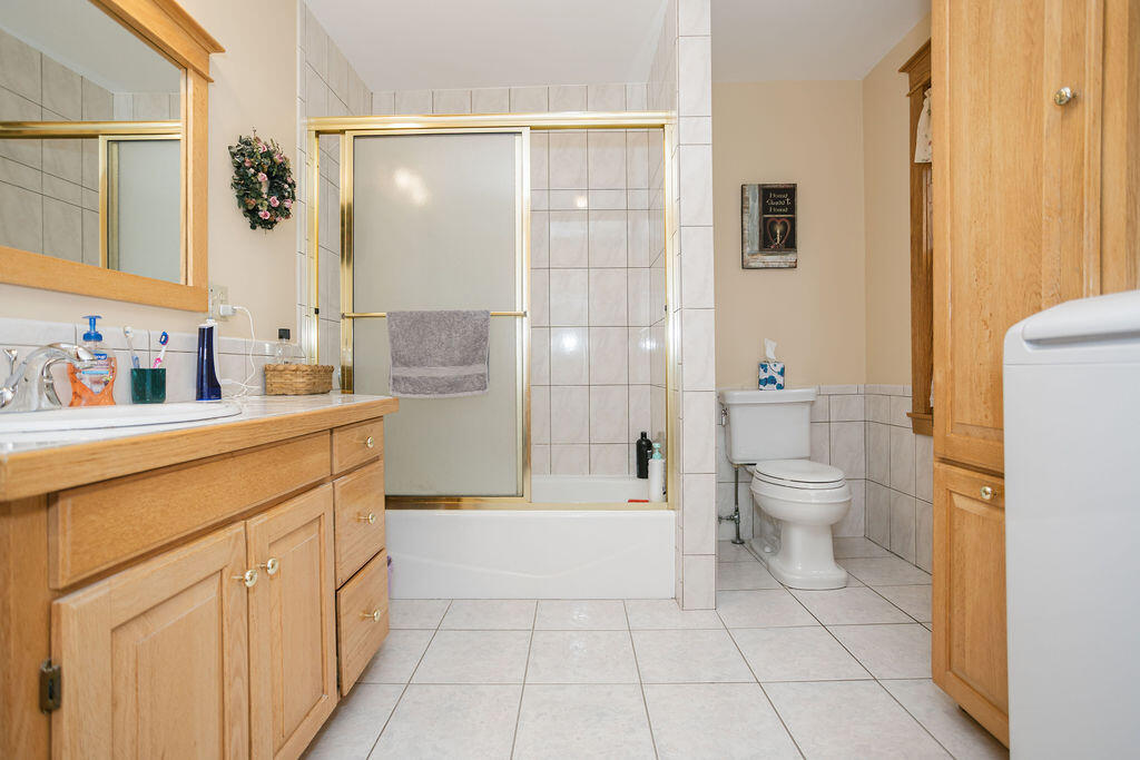 1124 Main Street Jay, ME 04239 - Photo 25 of 69 taylor-kaminsky-photo-31