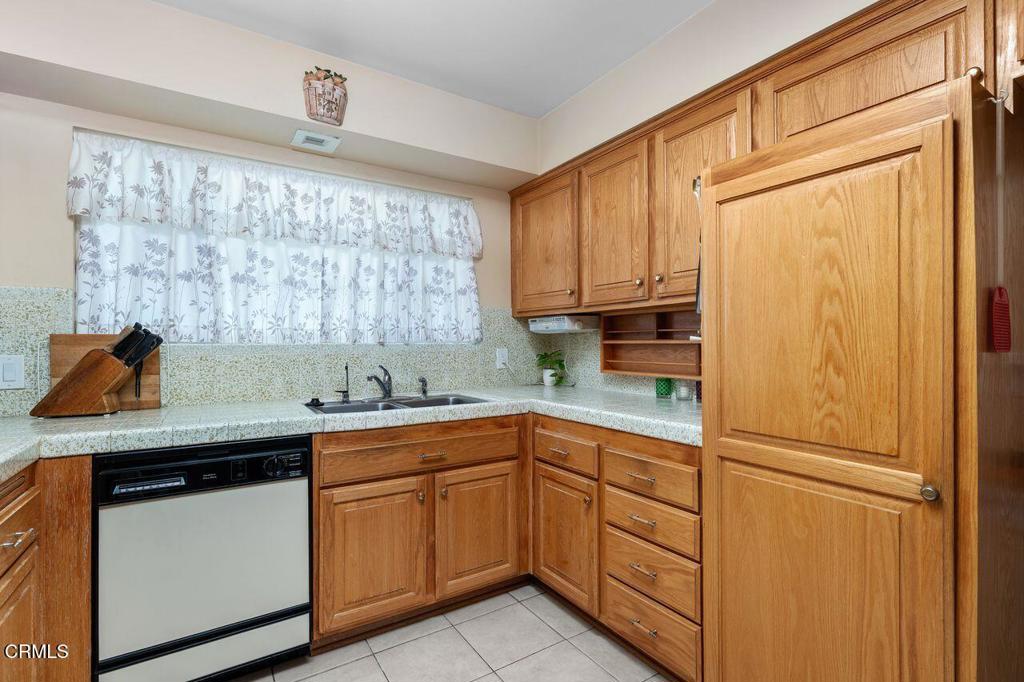 2154 Curran Street Oxnard, CA 93033 - Photo 26 of 42