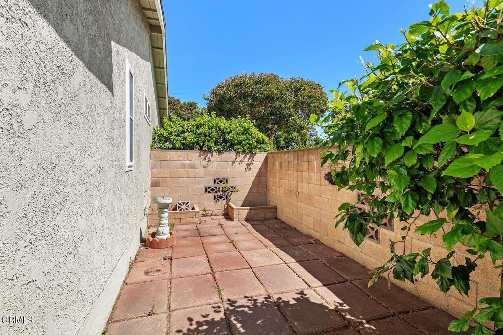 2154 Curran Street Oxnard, CA 93033 - Photo 35 of 42