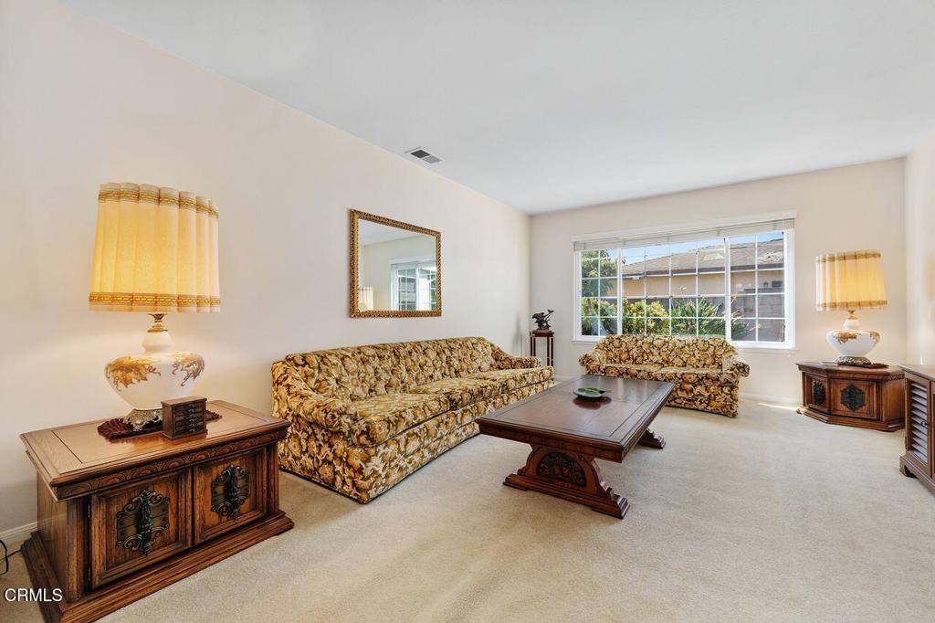 2154 Curran Street Oxnard, CA 93033 - Photo 7 of 42