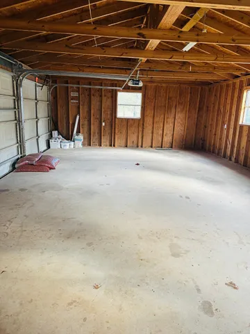 $294,900 | 690 Barbee Street, Lovelady, TX 75851