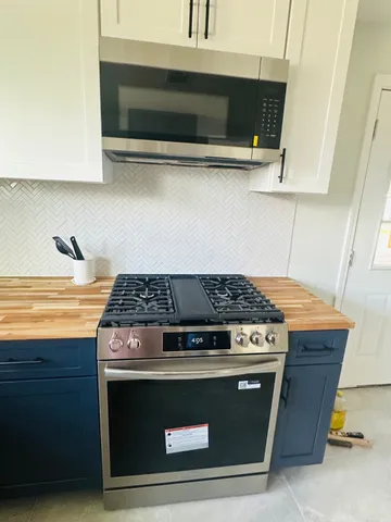 $294,900 | 690 Barbee Street, Lovelady, TX 75851