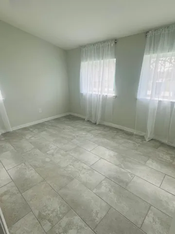 $294,900 | 690 Barbee Street, Lovelady, TX 75851