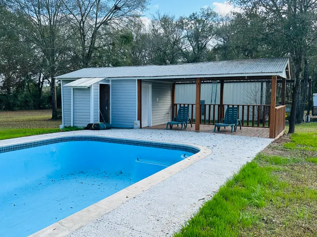 $294,900 | 690 Barbee Street, Lovelady, TX 75851