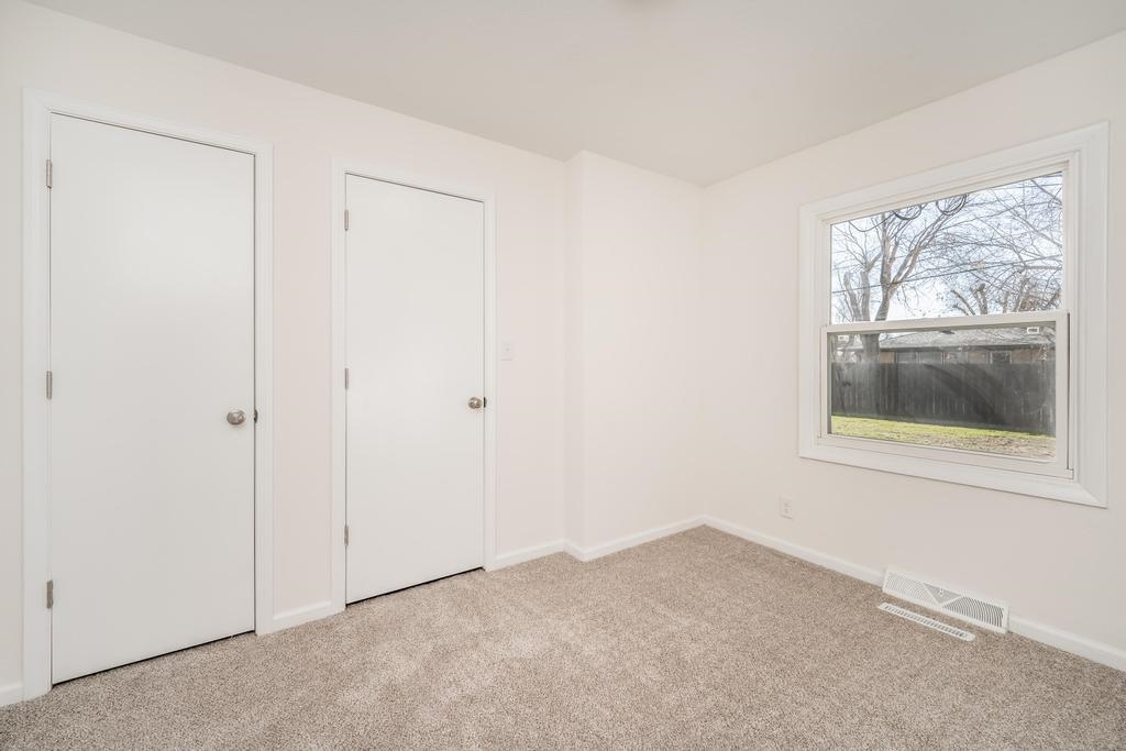 2449 West 25th Street North Wichita, KS 67204 - Photo 29 of 36