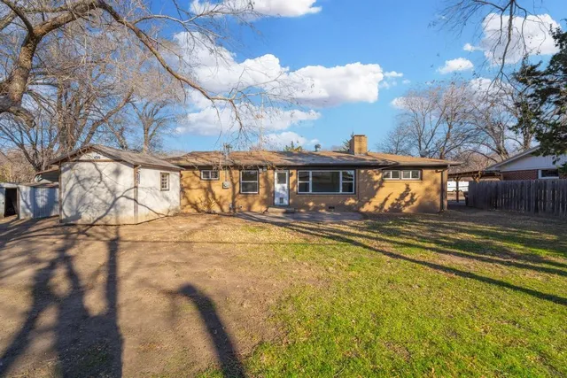 $244,900 | 2449 West 25th Street North, Wichita, KS 67204
