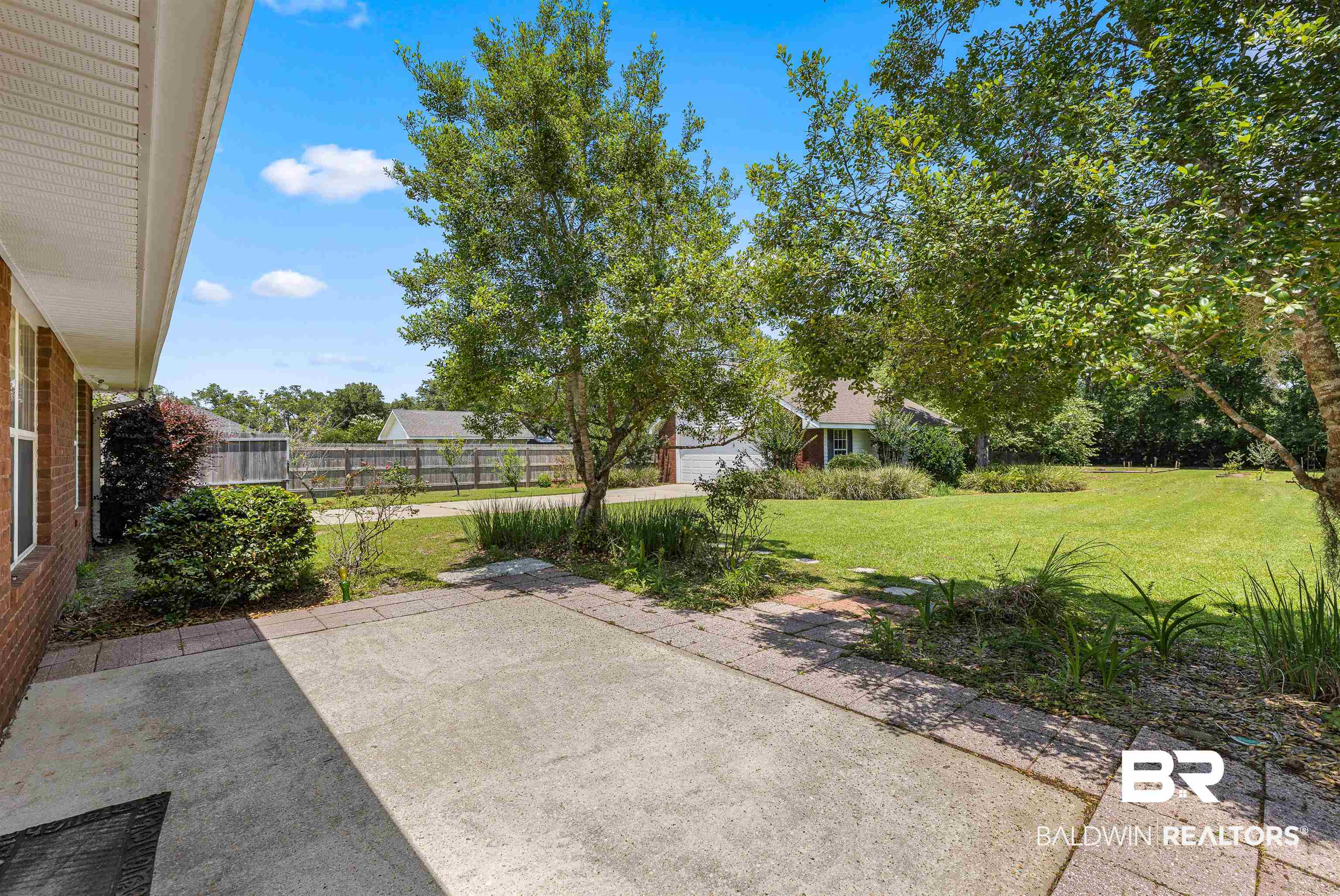 12892 Hunters Chase Foley, AL 36535 - Photo 33 of 40 Back Patio