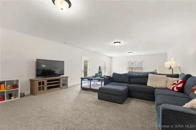 $615,000 | 8035 Legacy Springs Boulevard, Lanesville, IN 47136