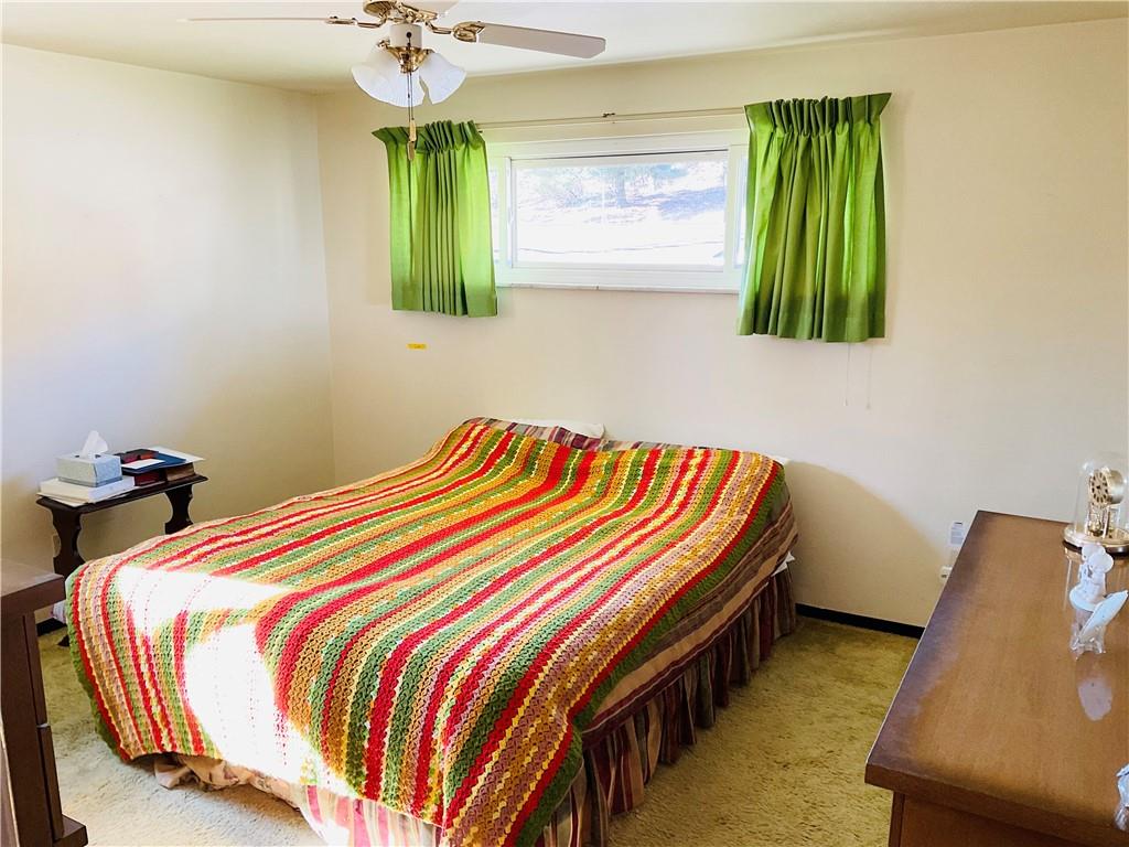 486 Spring Valley Road West Mifflin, PA 15122 - Photo 15 of 31 Owners Bedroom