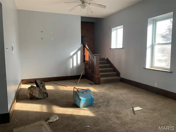 $122,000 | 325 Iris Court, St. Clair, MO 63077