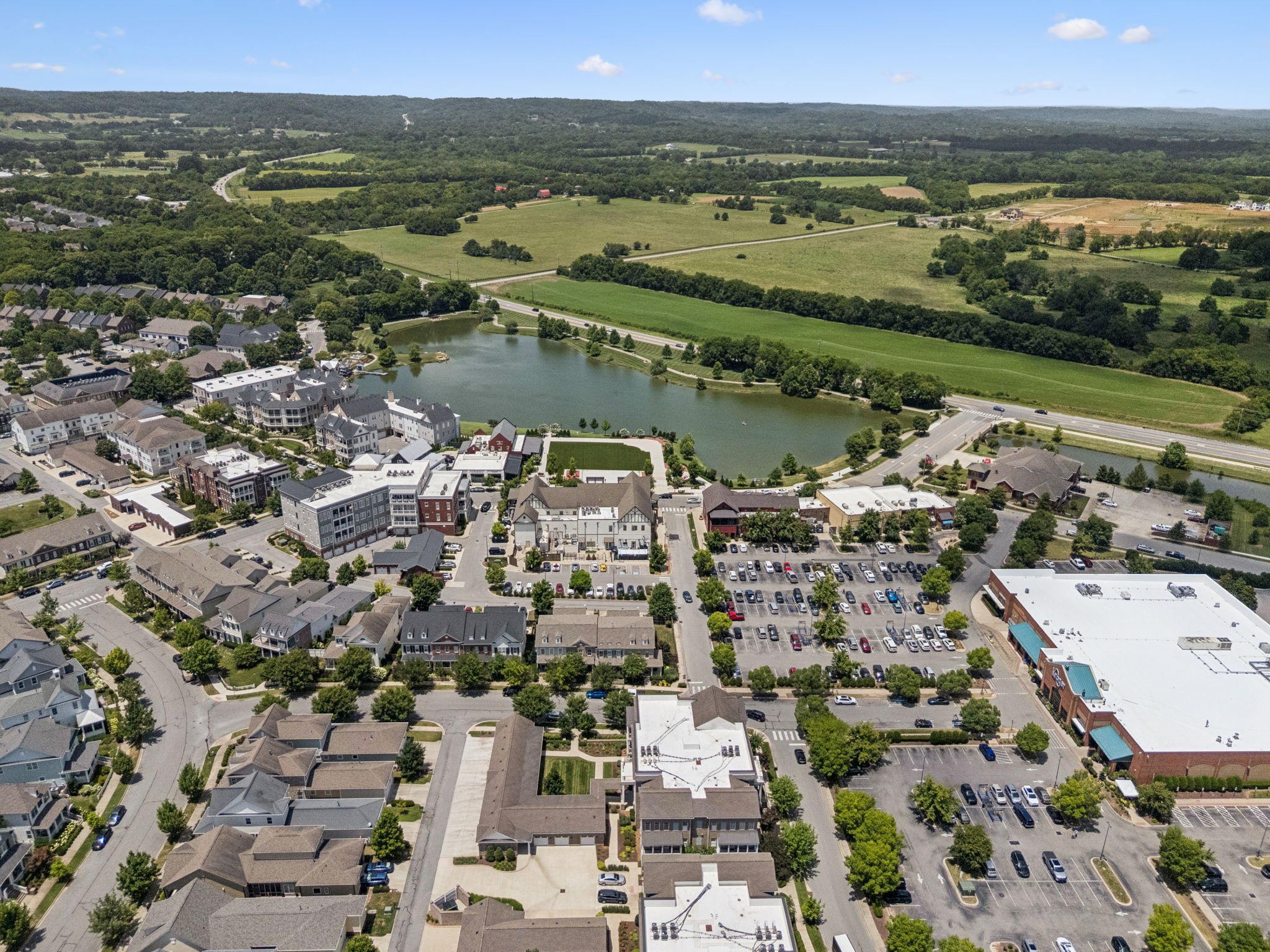 6000 Keats Street, Unit 202 Franklin, TN 37064 - Photo 43 of 47 a view of a city