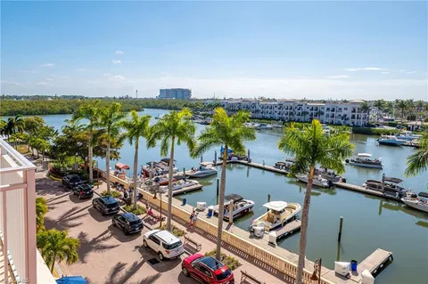 $3,450,000 | 451 Bayfront Place, Unit 5407, Naples, FL 34102