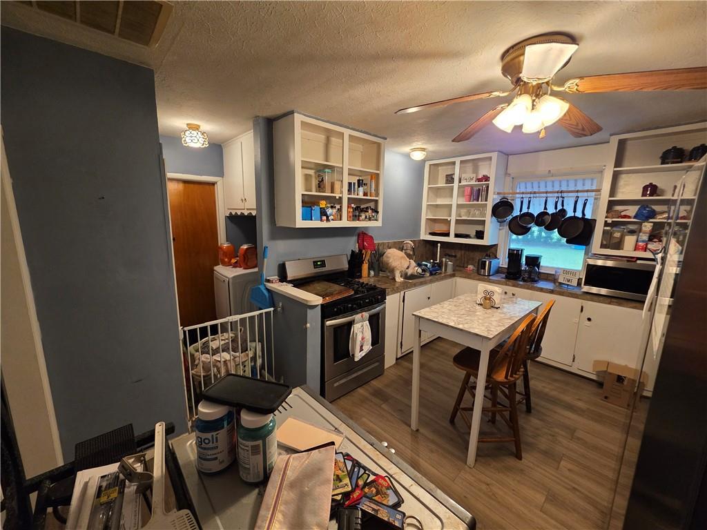 304 Warwick Road Coffeyville, KS 67337 - Photo 7 of 34