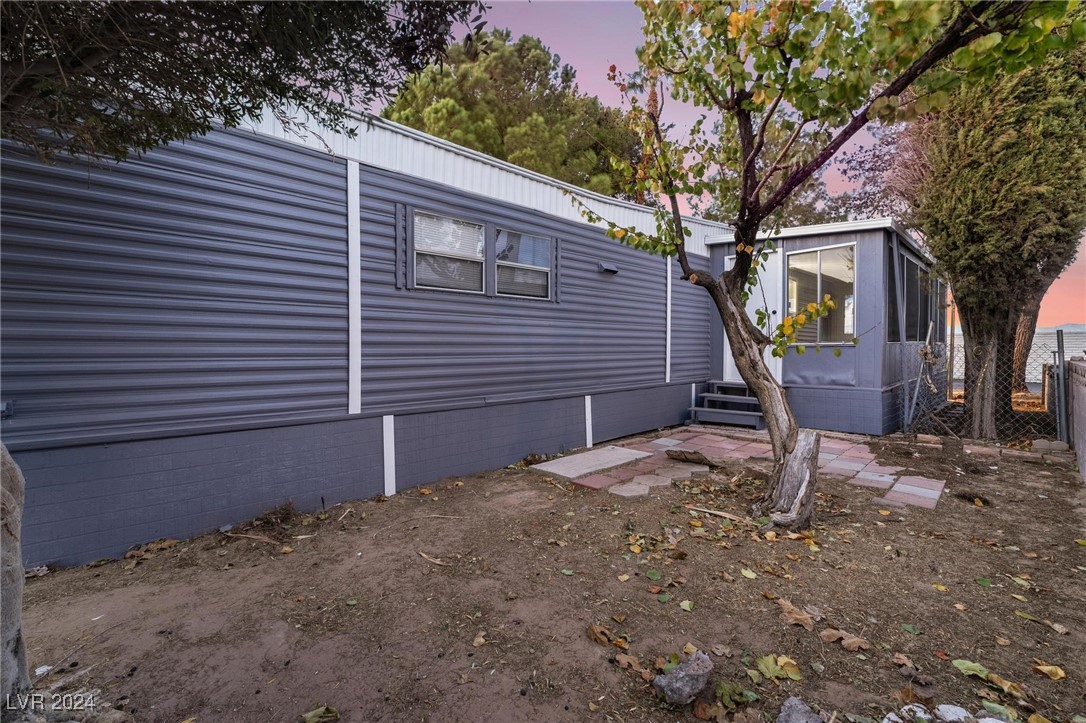 5119 Ridge Avenue Las Vegas, NV 89103 - Photo 36 of 52 Gallery Image 36