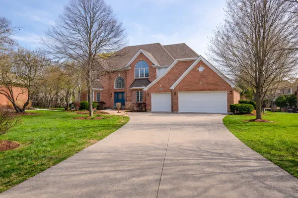 $849,900 | 960 Danielson Court, Gurnee, IL 60031