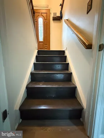 $729,999 | 229 Applegate Drive, Sterling, VA 20164