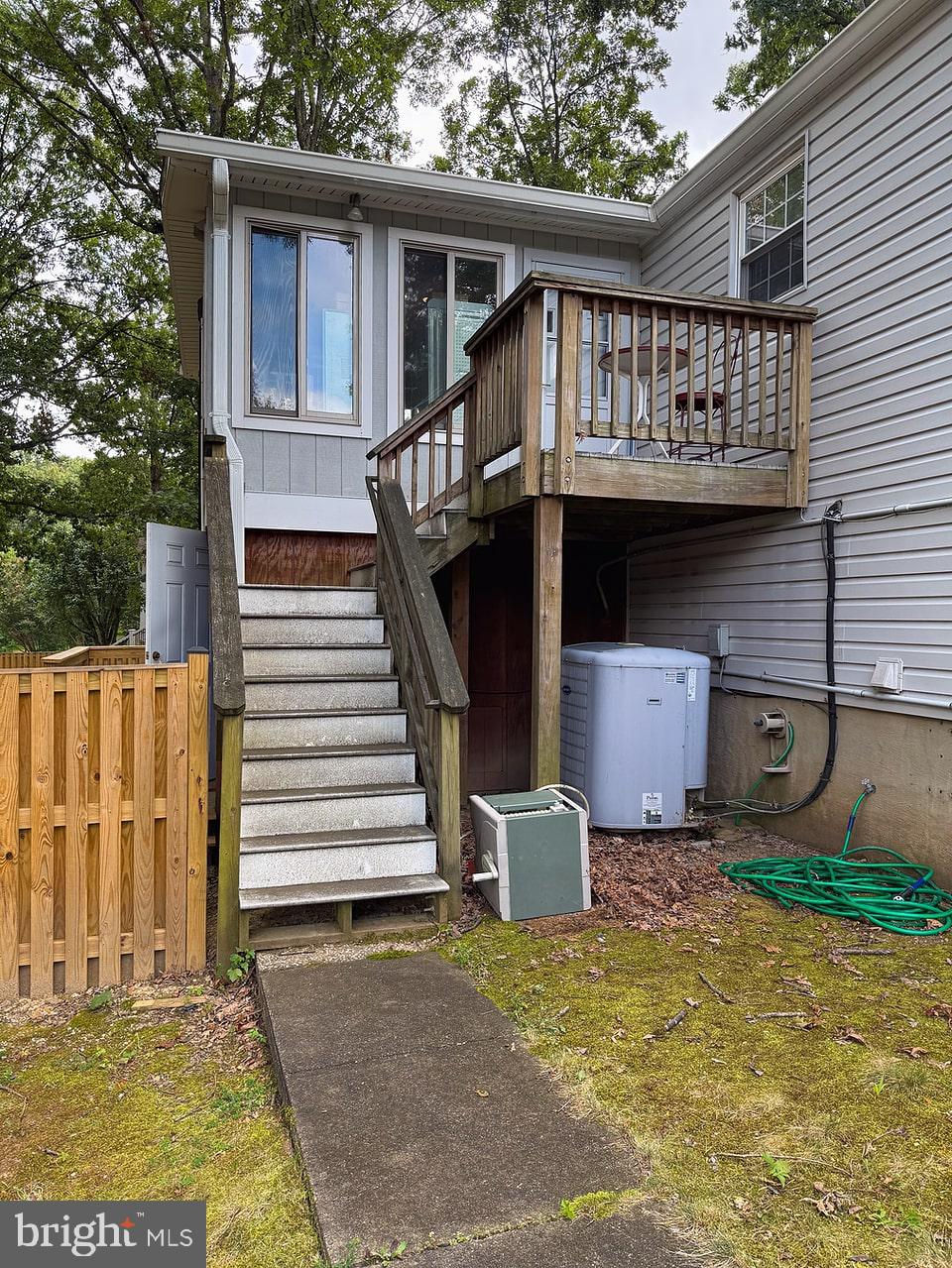 229 Applegate Drive Sterling, VA 20164 - Photo 39 of 44