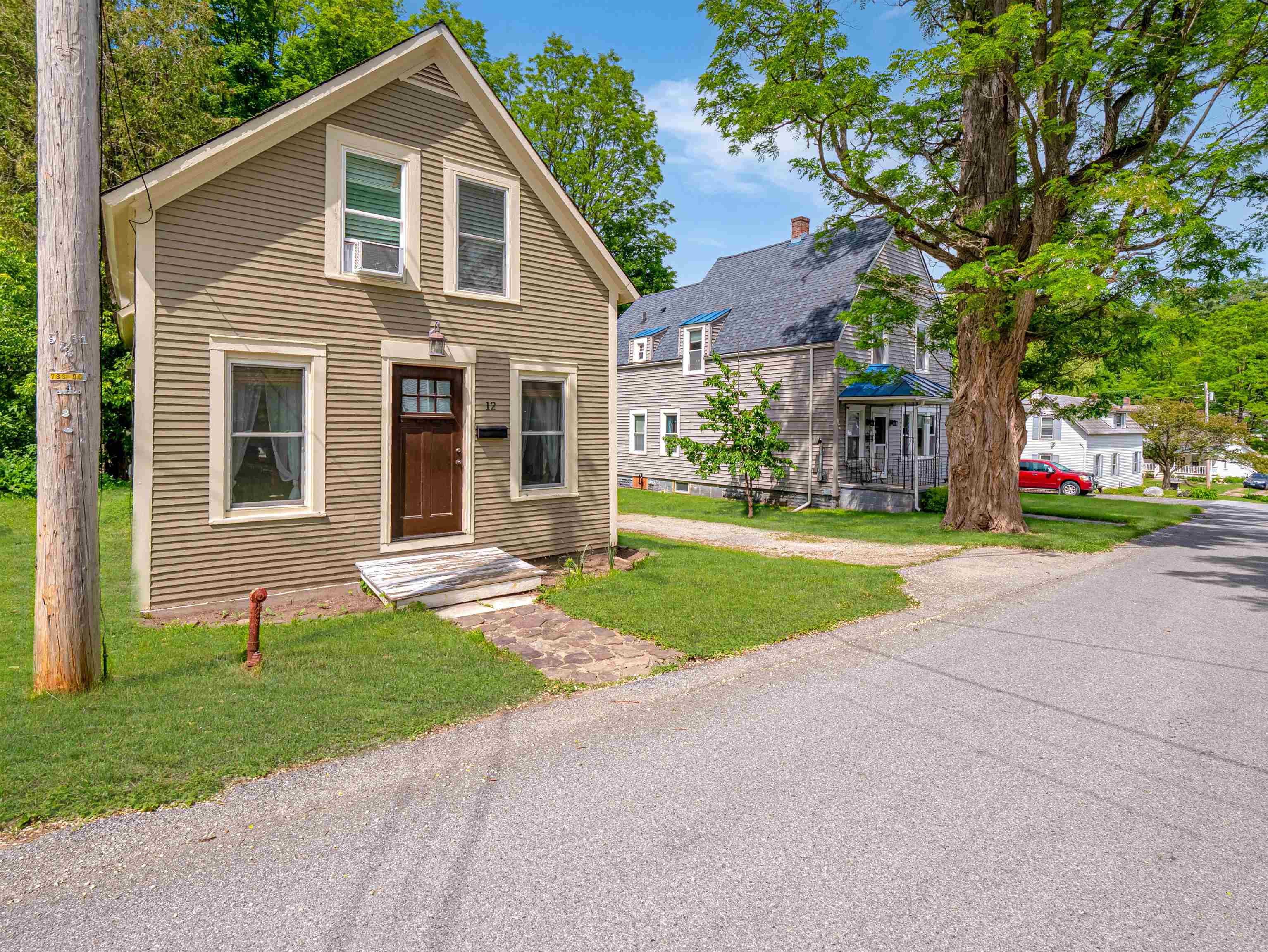 12 Cain Street Proctor, VT 05765 - Photo 11 of 19