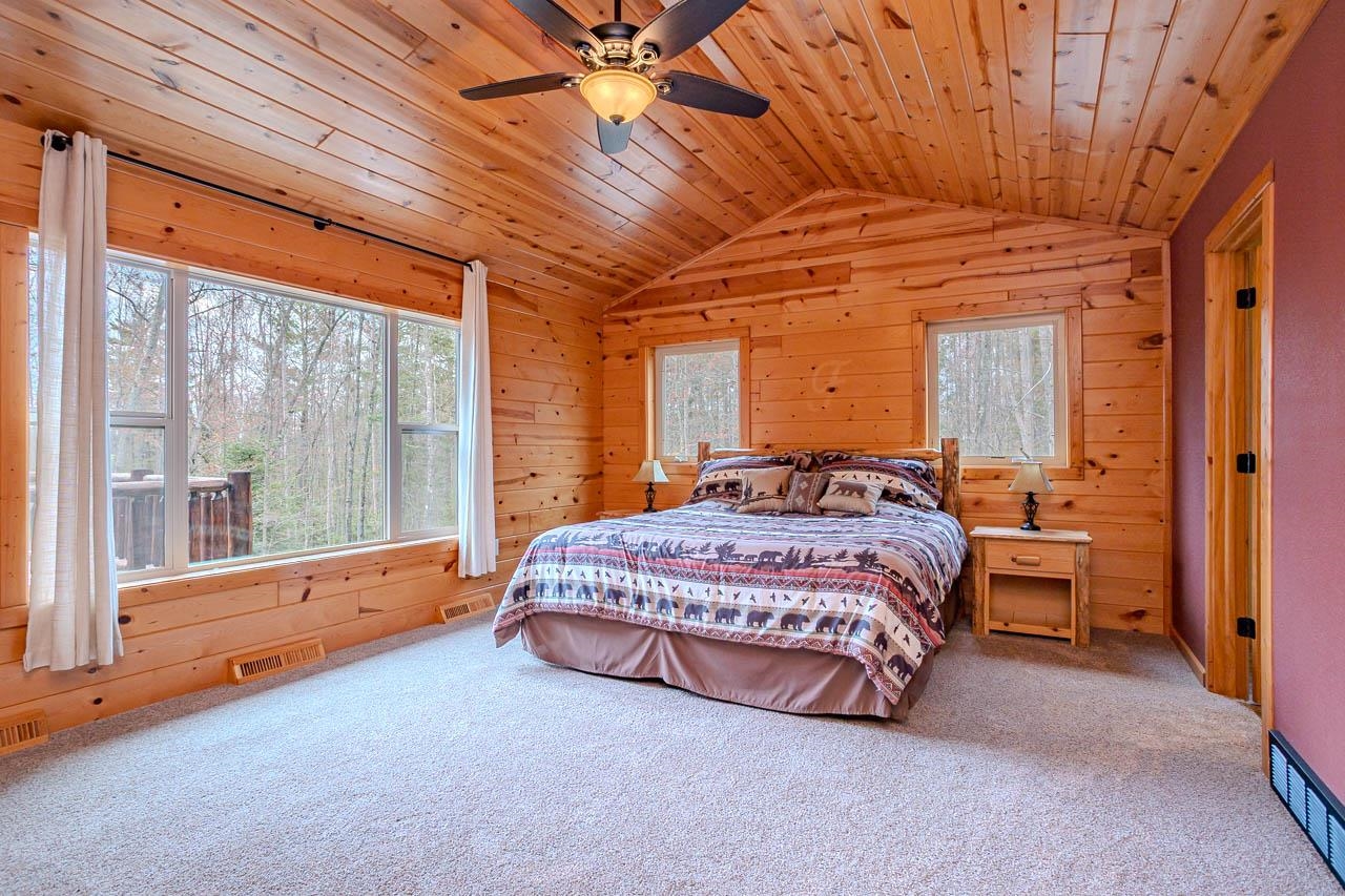4387 Double Oaks Trail Rhinelander, WI 54501 - Photo 19 of 59