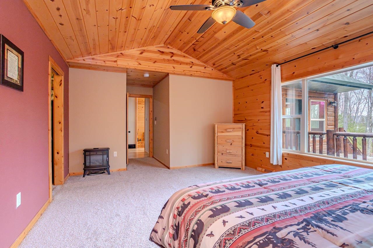 4387 Double Oaks Trail Rhinelander, WI 54501 - Photo 20 of 59