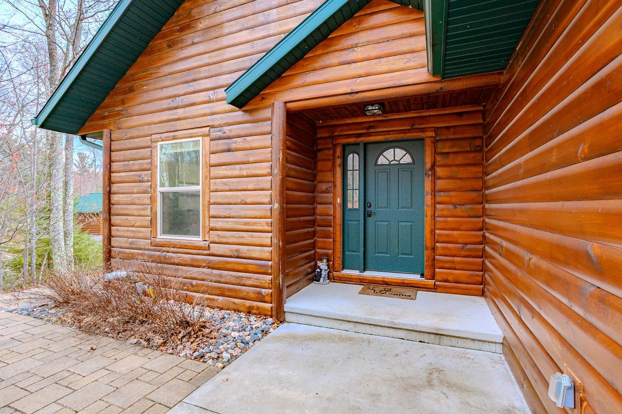 4387 Double Oaks Trail Rhinelander, WI 54501 - Photo 4 of 59