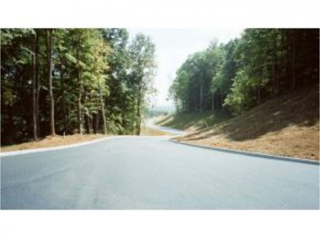 PAVED CUL DE SAC