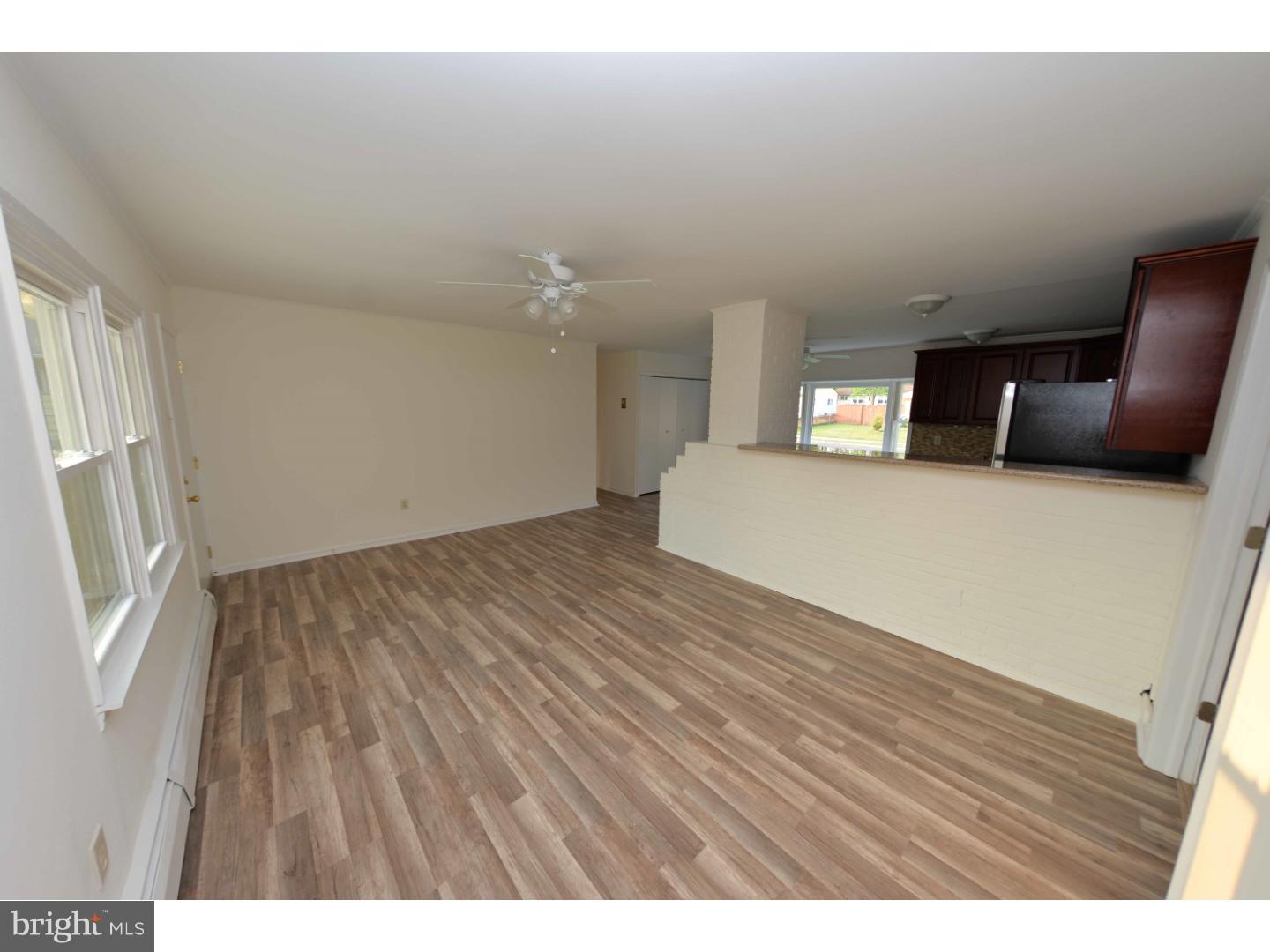 17 Butternut Road Levittown, PA 19057 - Photo 13 of 25 Gallery Image 13