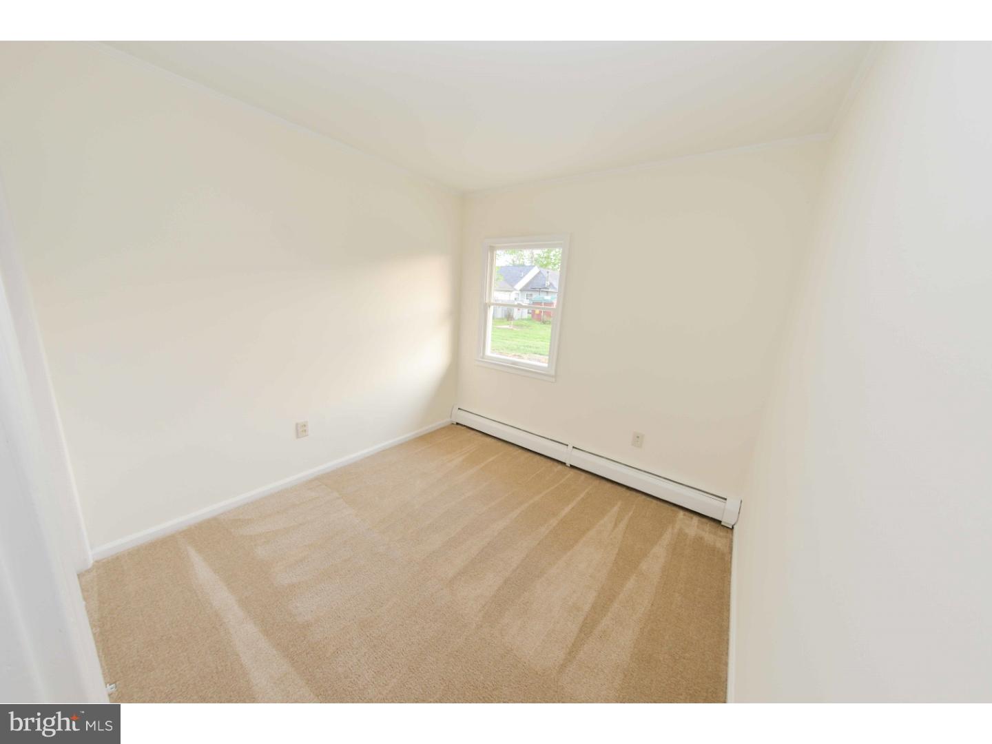 17 Butternut Road Levittown, PA 19057 - Photo 22 of 25 Gallery Image 22