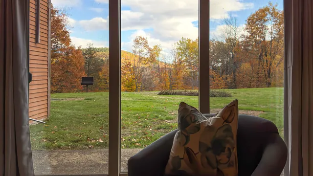 $252,000 | F33 Nordic Village Lane, Unit F33, Glen, NH 03838