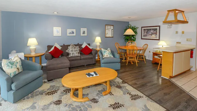 $252,000 | F33 Nordic Village Lane, Unit F33, Glen, NH 03838