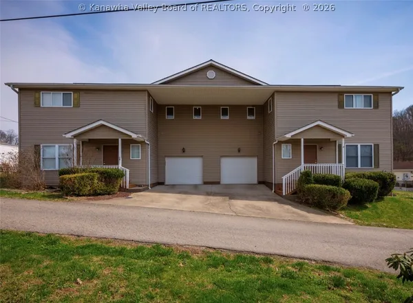 $399,000 | 6 Lincoln Heights, Alum Creek, WV 25003