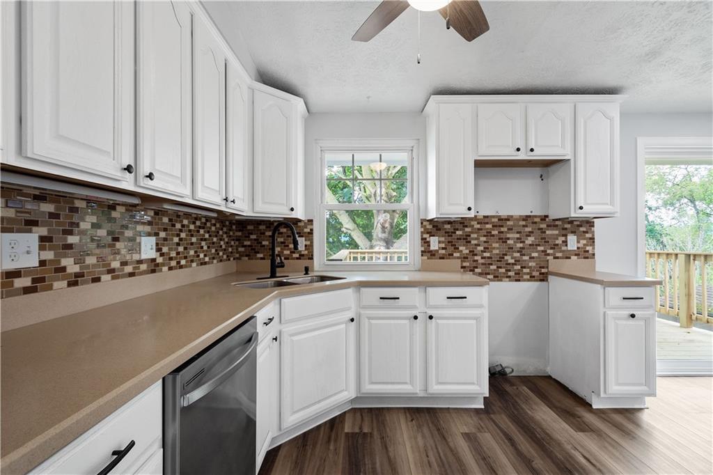1300 Greenhill Rd Extension Pittsburgh, PA 15209 - Photo 8 of 32