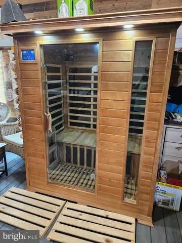 a view of front door and porch