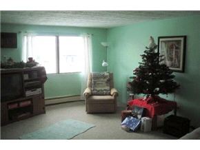 45 Log Street, Unit 3 Manchester, NH 03102 - Photo 3 of 8 Gallery Image 3