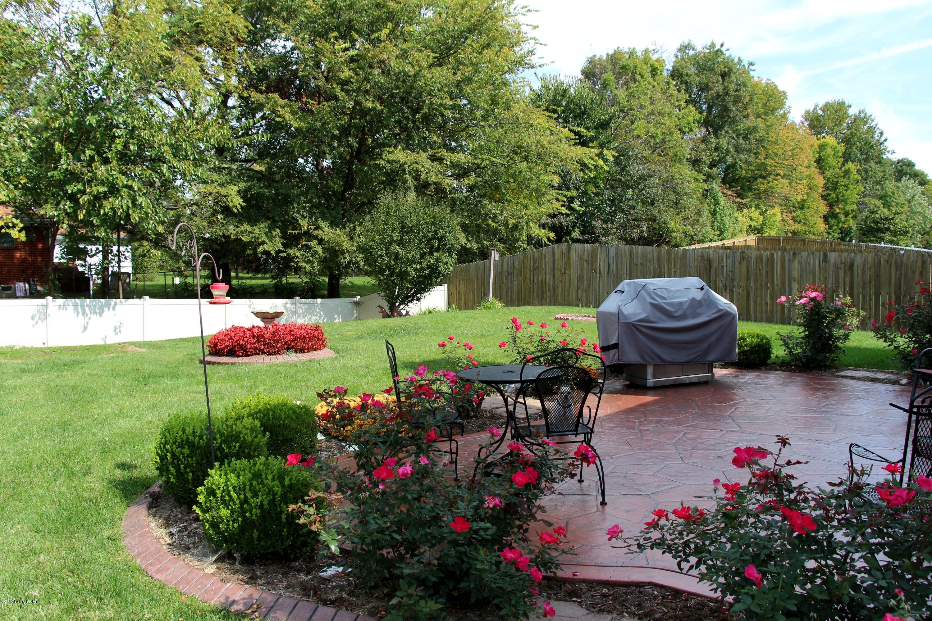 7201 Quindero Run Road Louisville, KY 40228 - Photo 40 of 42 IMG_5291