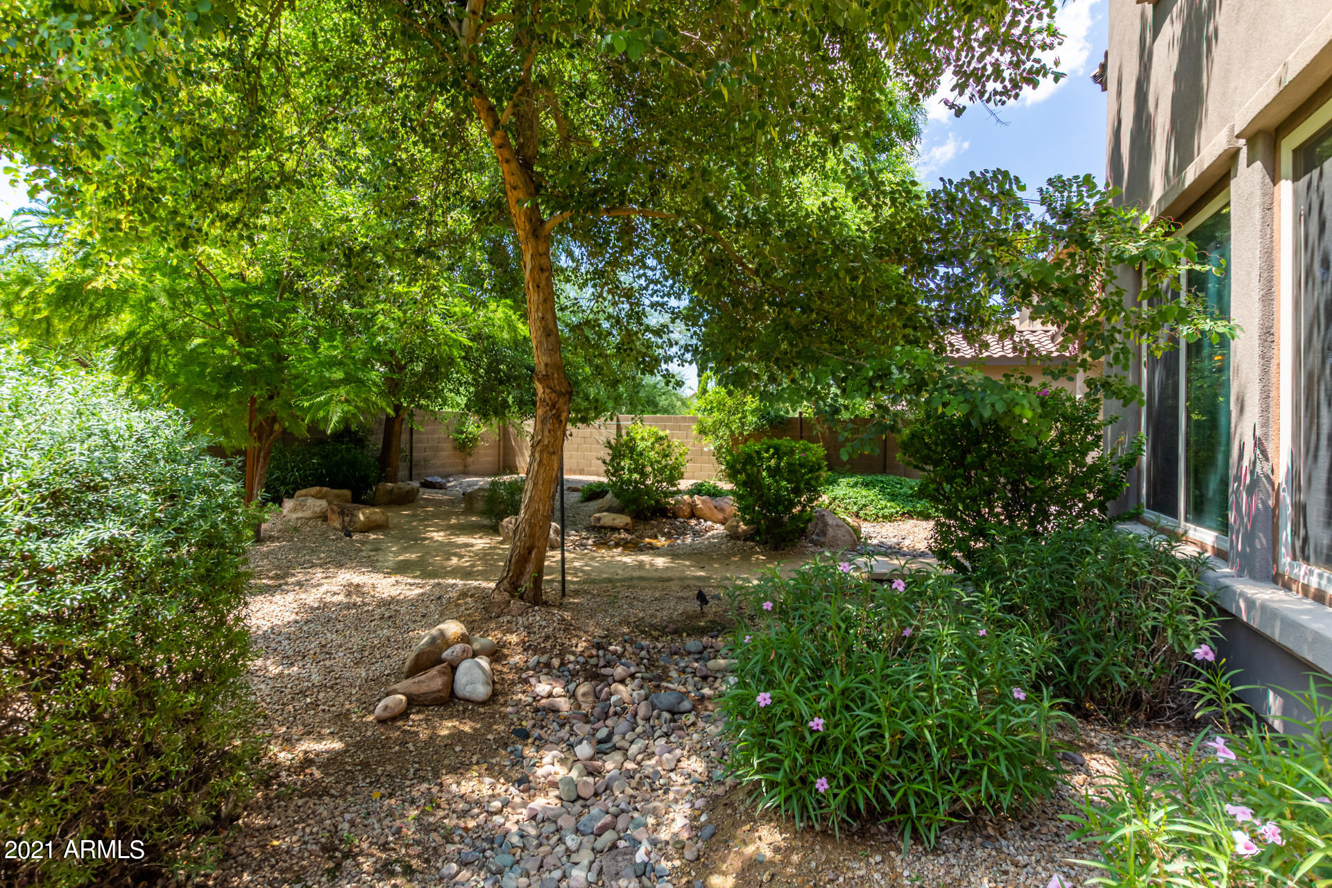3907 East Rockingham Road Phoenix, AZ 85050 - Photo 46 of 47 46 - Rockingham