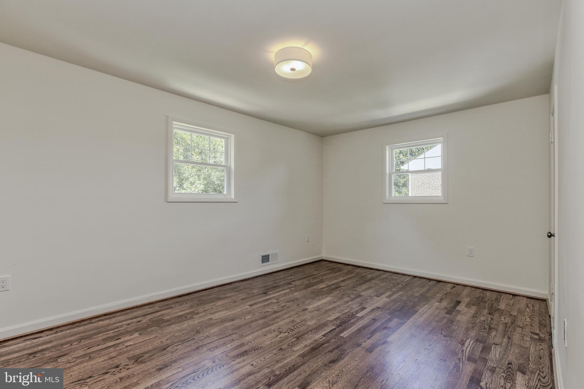 9902 Belhaven Road Bethesda, MD 20817 - Photo 16 of 29