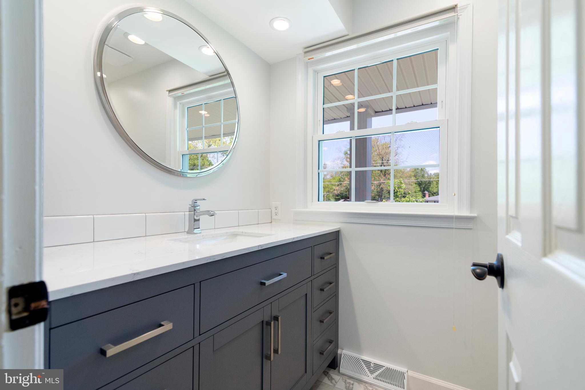 557 Kings Road Yardley, PA 19067 - Photo 18 of 25 Renovated Hall Bathroom