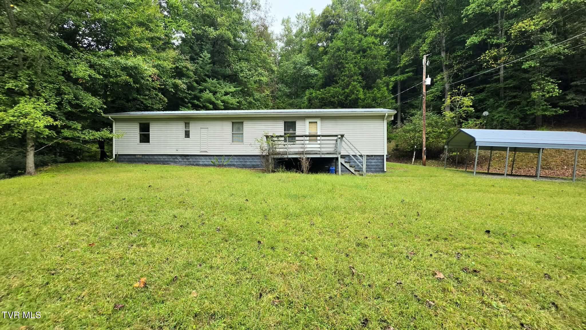 9301 Birchfield Road Pound, VA 24279 - Photo 1 of 24 1
