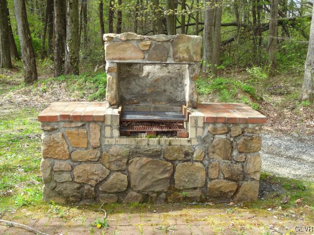 175 East Moorestown Road Wind Gap, PA 18091 - Photo 11 of 44 Gallery Image 11