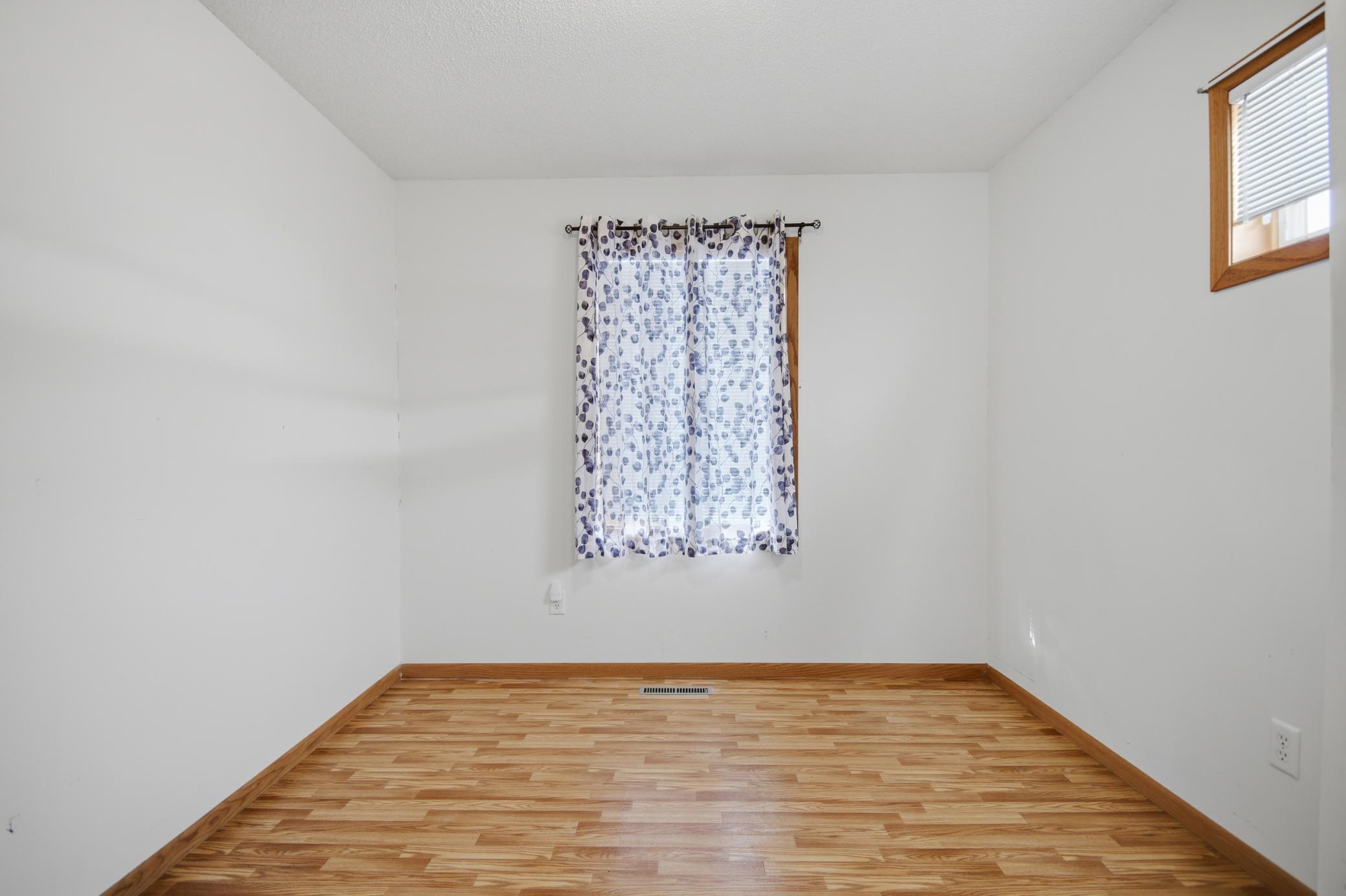 323 Mower Place Northwest Owatonna, MN 55060 - Photo 12 of 42