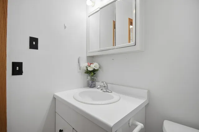 $209,900 | 323 Mower Place Northwest, Owatonna, MN 55060