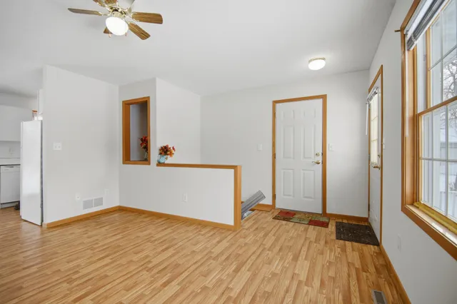 $209,900 | 323 Mower Place Northwest, Owatonna, MN 55060