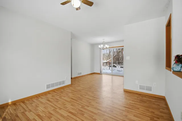 $209,900 | 323 Mower Place Northwest, Owatonna, MN 55060